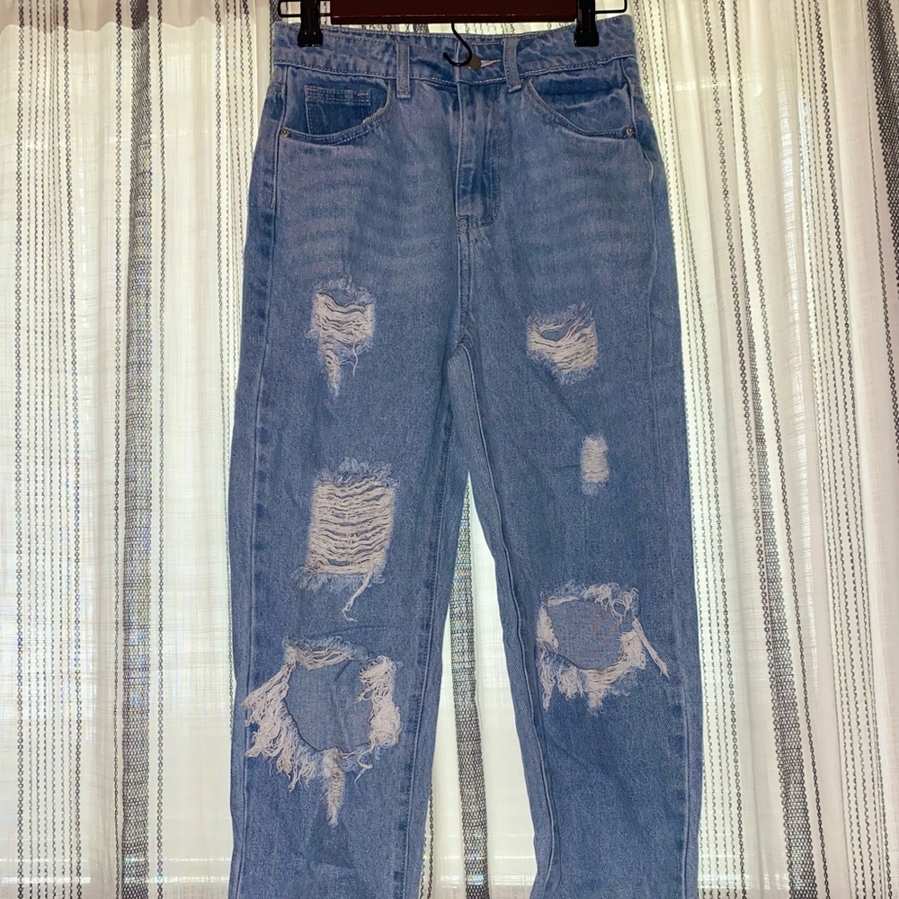 Blue high rise mom jeans